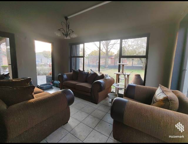 3 BEDROOM HOUSE FOR SALE IN SASOLBURG EXT 23